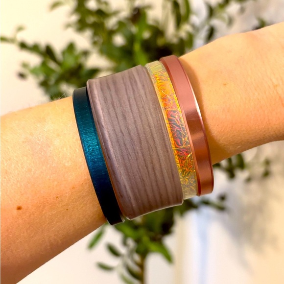 Color by Amber bracelet stack - Picture 1 of 2